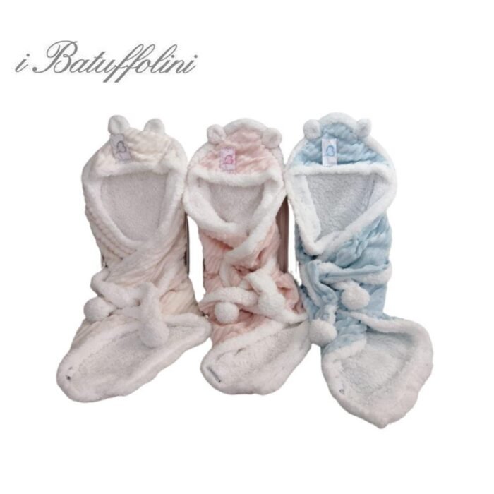 COPERTINA CULLA CON CAPPUCCIO